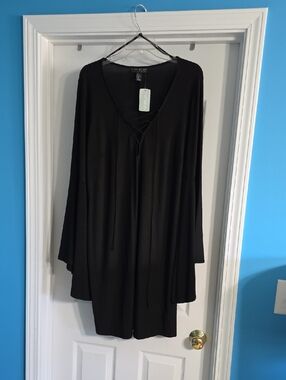 Black Lace-Up Long Sleeve Midi Dress